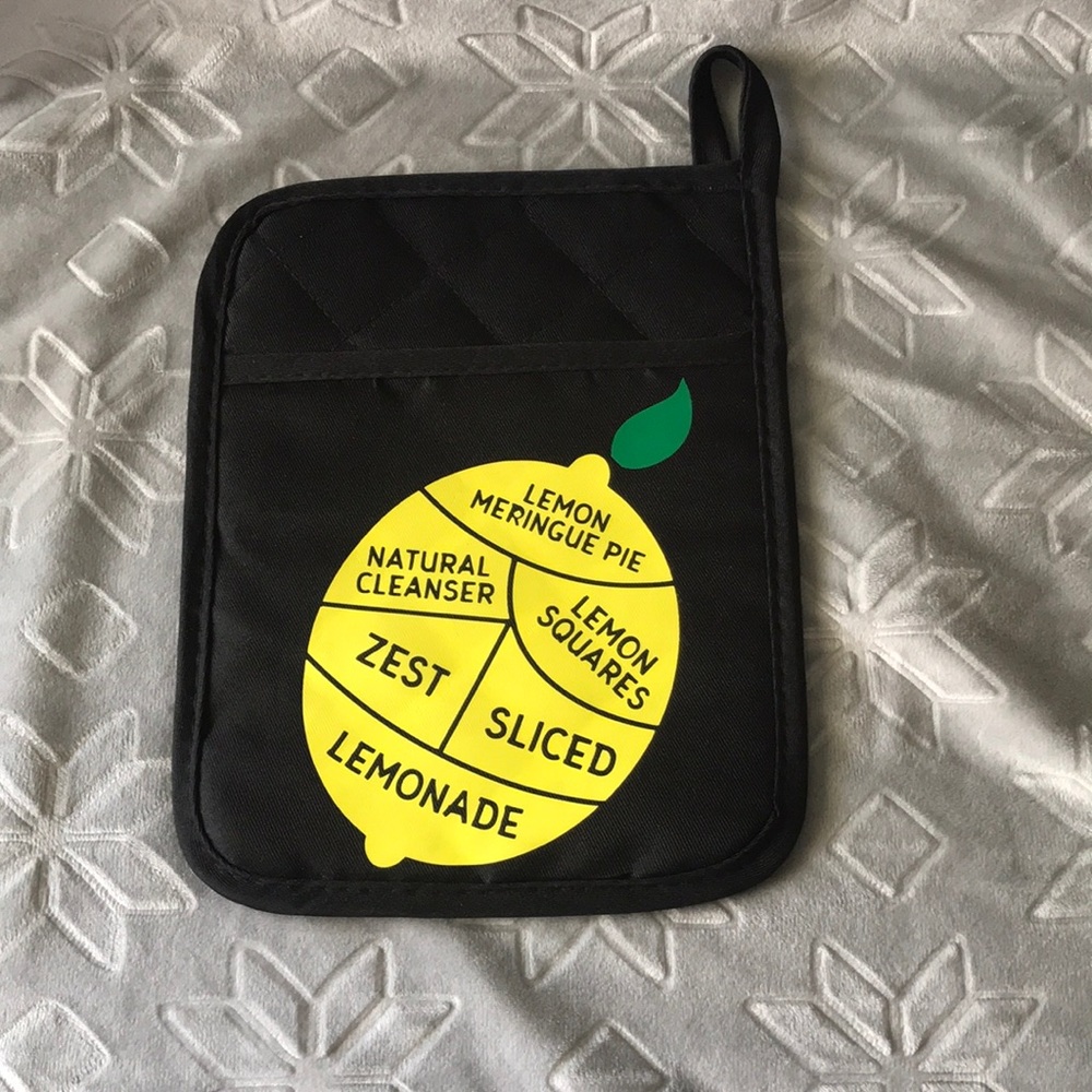 Handmade pot holder